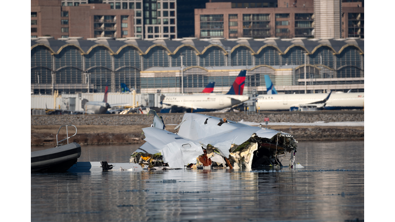 American Airlines Plane And Black Hawk Helicopter Crash Near Reagan National Airport