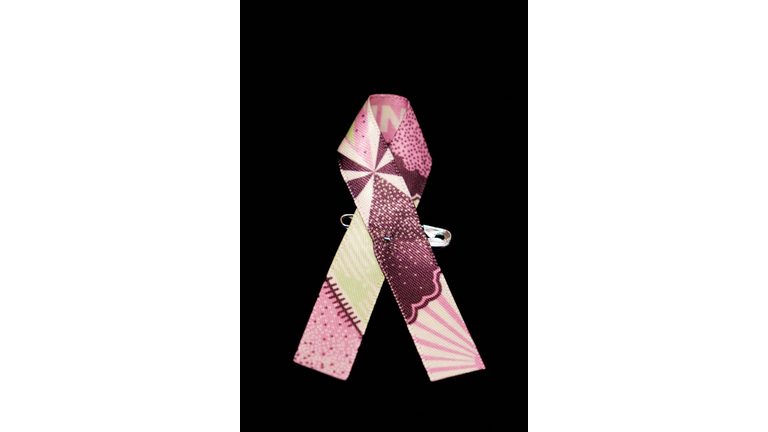 BRUSSELS PINK RIBBON BREAST CANCER