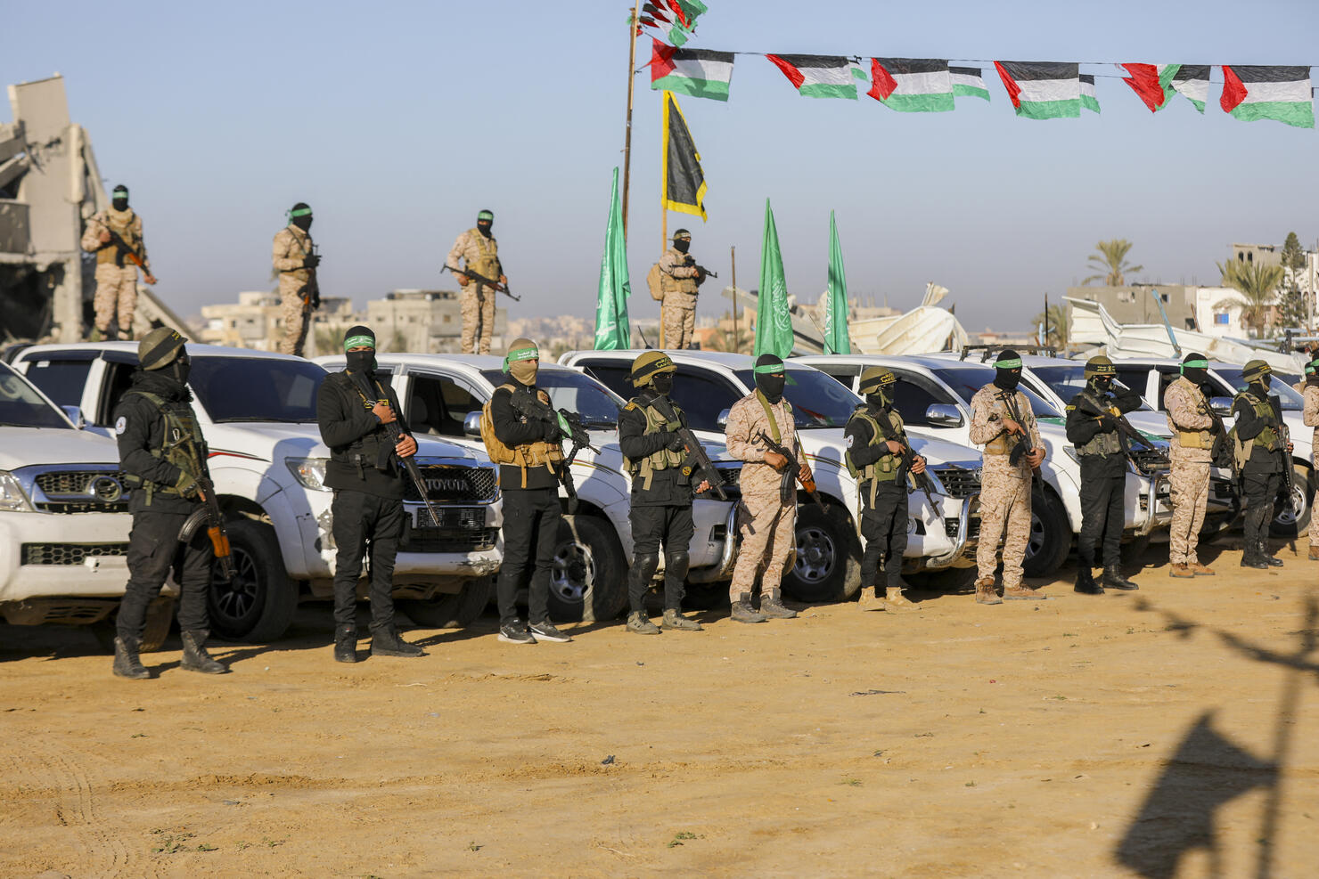 Hamas-Transfers-Hostages