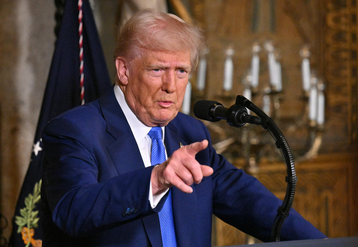 TOPSHOT-US-POLITICS-TRUMP