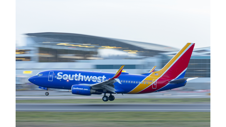 Southwest Airlines 737 Portland.