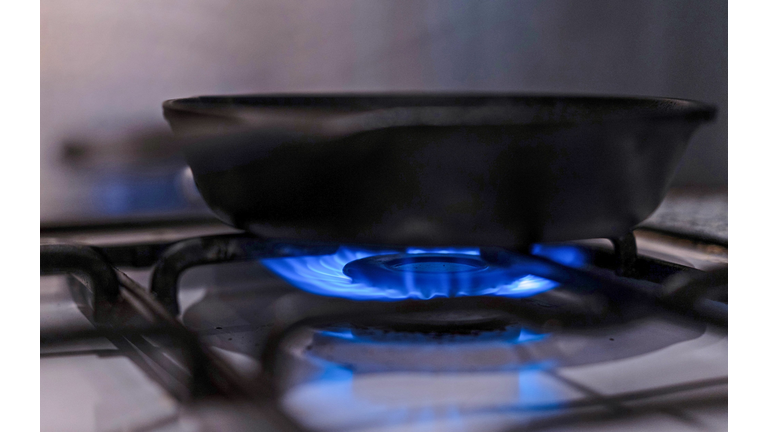 BRITAIN-POLITICS-ENERGY-NATURAL-GAS