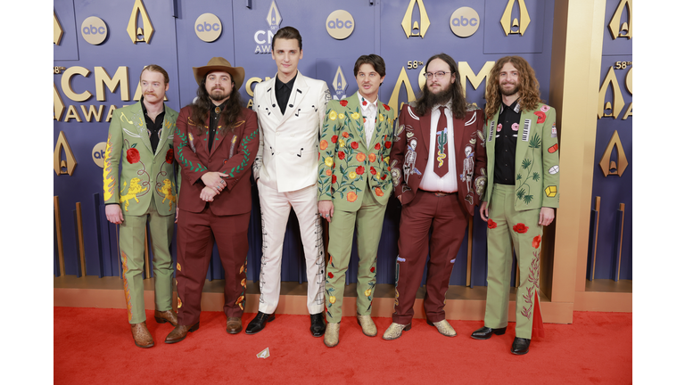 The 58th Annual CMA Awards - Arrivals