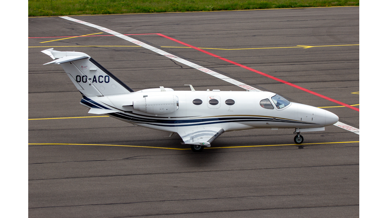 Cessna 510 Citation Mustang private jet