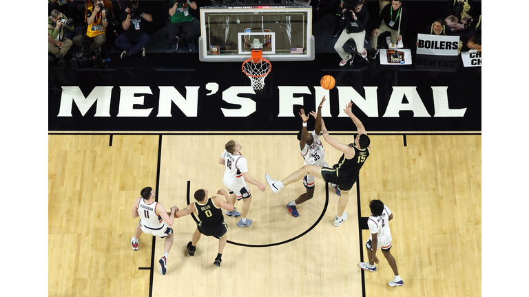 Purdue v Connecticut