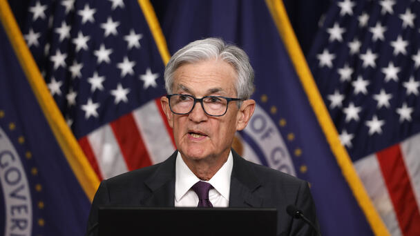 Federal Reserve Leaves Benchmark Interest Rate Unchanged