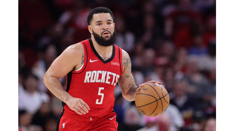 Sacramento Kings v Houston Rockets