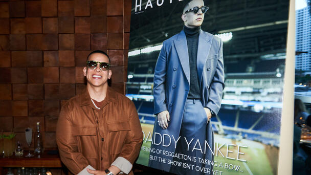 Daddy Yankee disfruta Miami con excelente compañía 