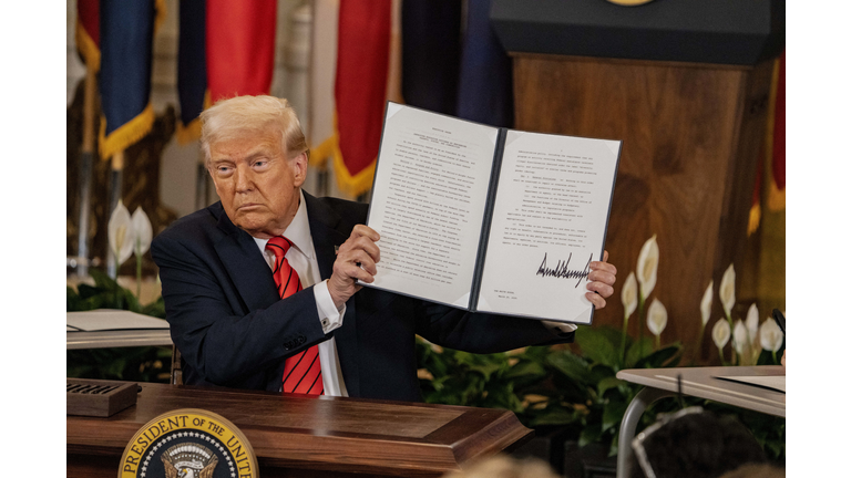 Trump-Signs-Education-Order