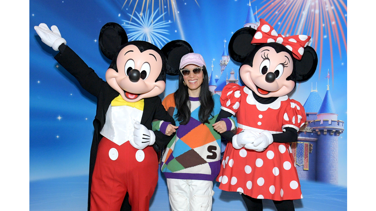 Celebrities Greeted By Mickey Mouse And Minnie Mouse Before Enjoying Disney On Ice Presents Magic In The Stars