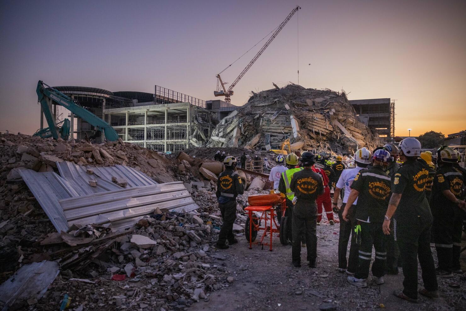 Tremors from Myanmar Earthquake Are Felt In Bangkok