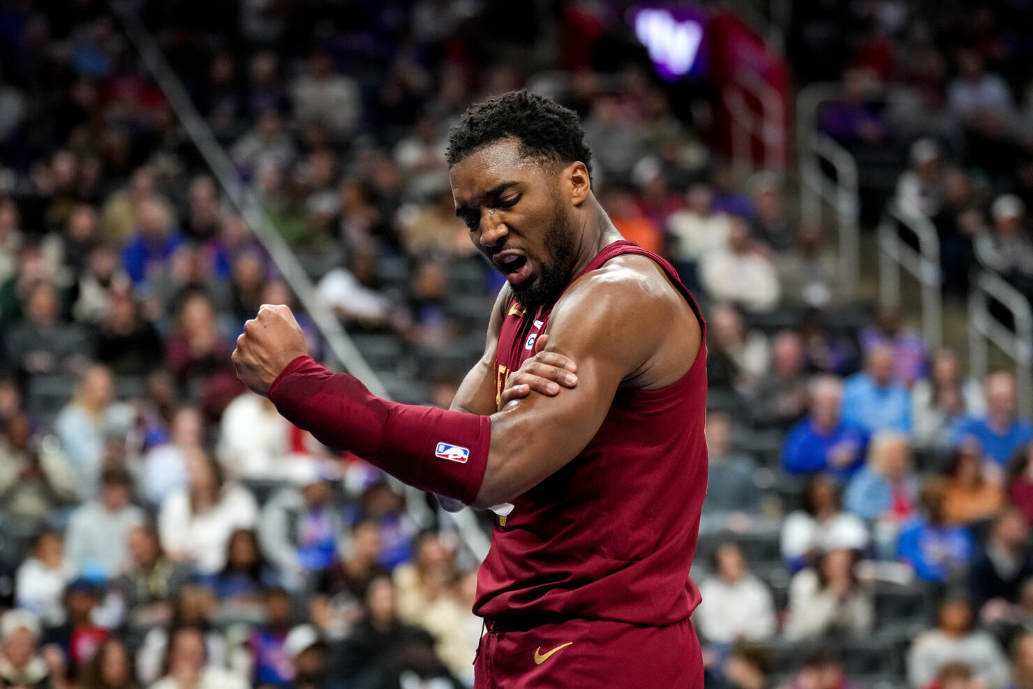 Cleveland Cavaliers v Detroit Pistons