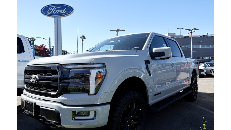 Ford Upends Its Electric Vehicle Plan