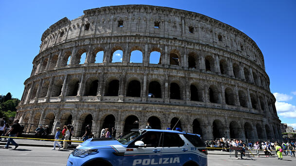 American Tourist Impaled On Rome's Colosseum Fence