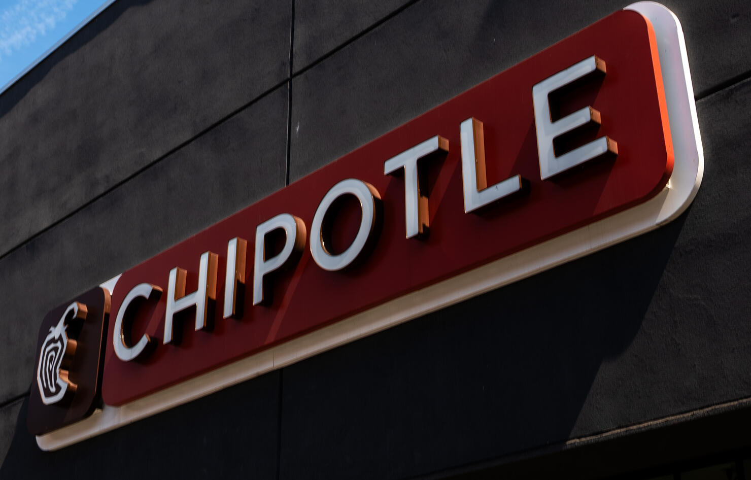Chipotle Reports Quarterly Earnings
