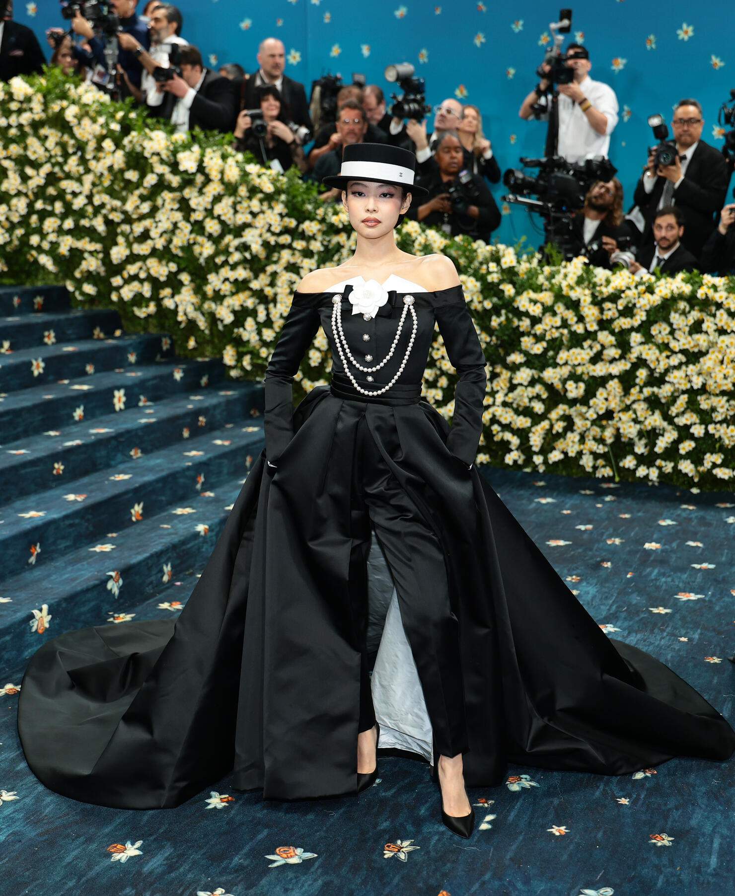 The 2025 Met Gala Celebrating "Superfine: Tailoring Black Style" - Arrivals