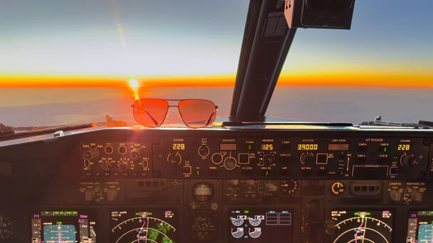 Plane Left Unpiloted After First Officer Passed Out Alone In The Cockpit