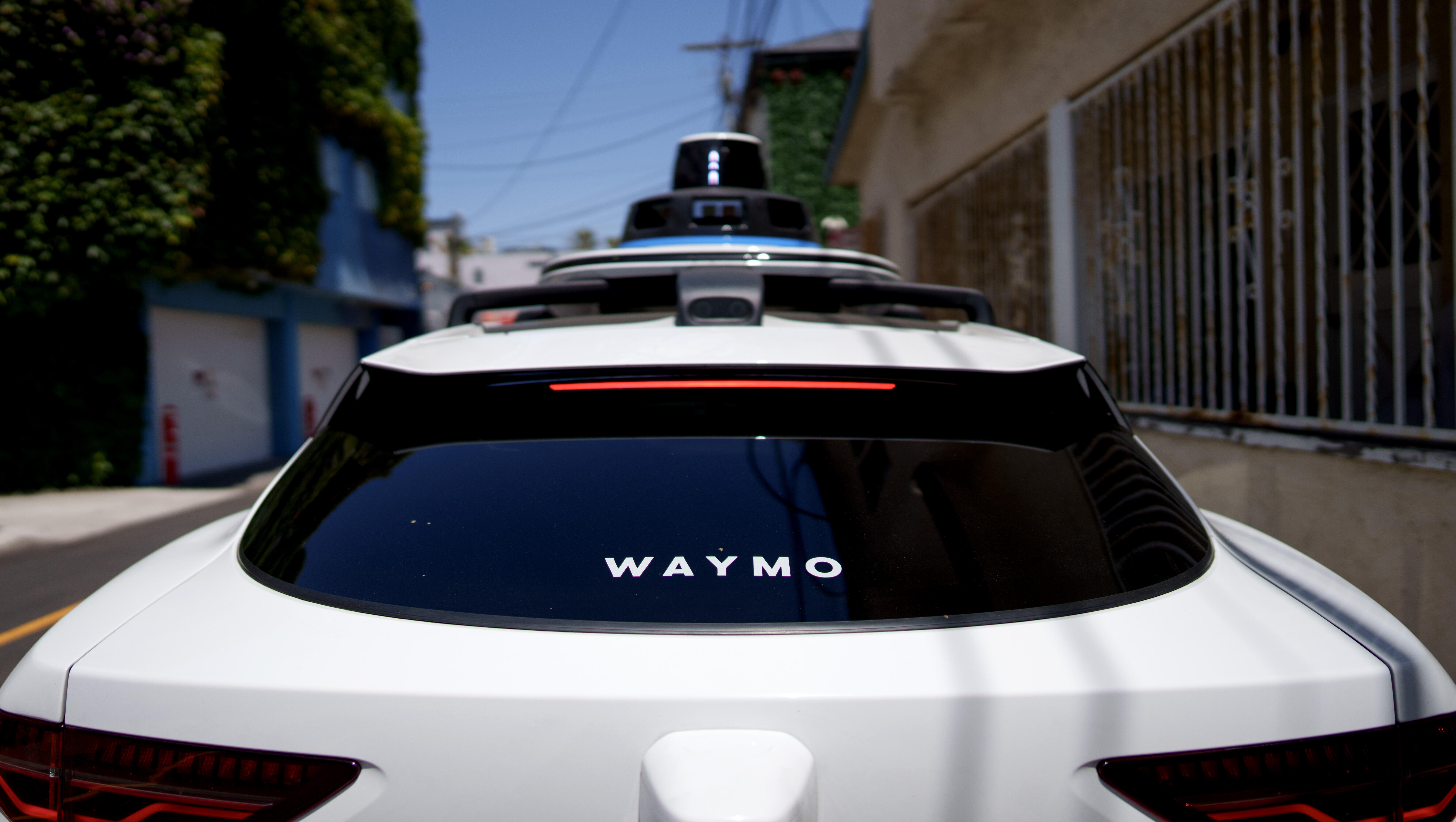 Illegal Fireworks in SoCal, Death on a Cruise Ship & Waymo’s Expansion