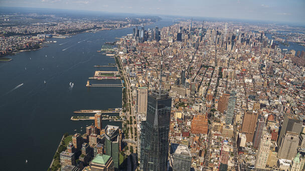 Boat Explosion During New York City's Fleet Week Leaves One Dead