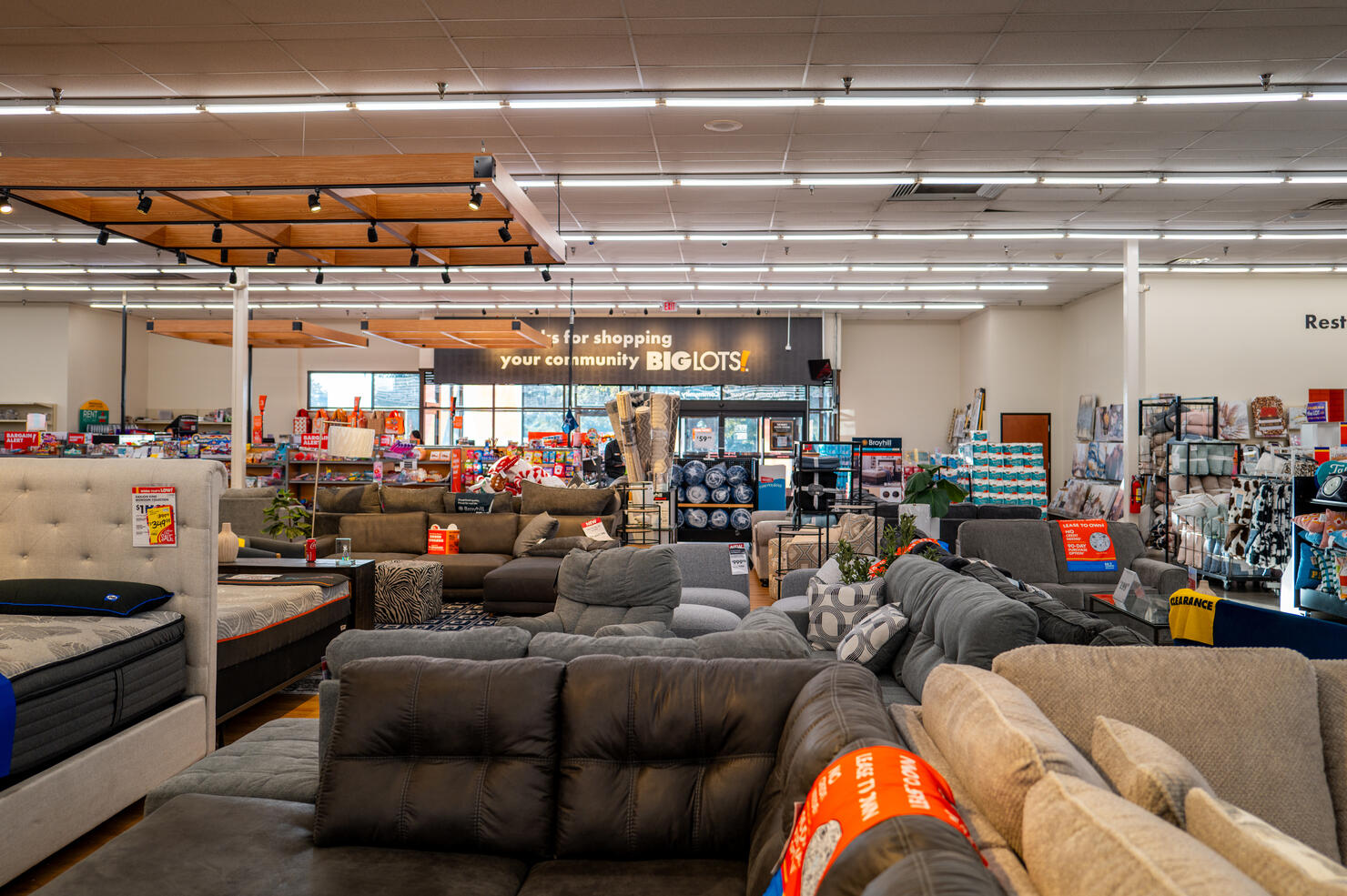 Discount Store Big Lots Files For Bankruptcy