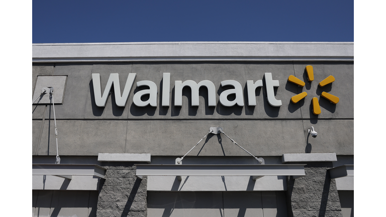 Walmart Pulls 1st Quarter Earnings Estimates As Tariffs Upend Economic Forecasting