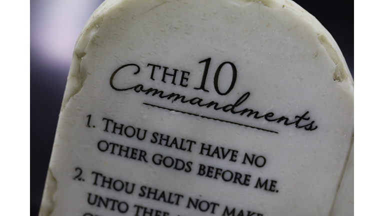 10 Commandments Displays