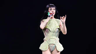 CELEBRITY MESS: Katy Perry, Orlando Bloom & Jessie J. Enter Celebrity Mess!