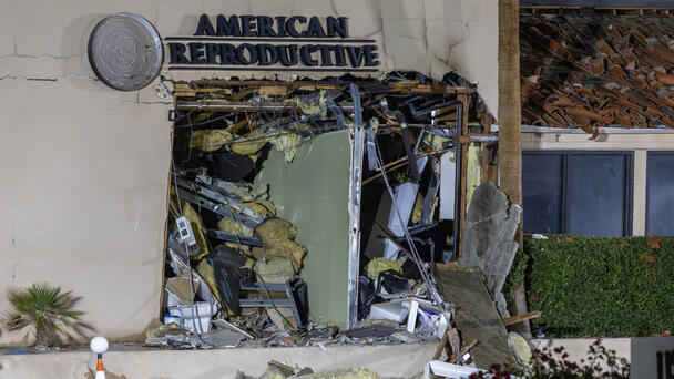 Alleged Accomplice In Fertility Clinic Bombing Died While In Custody