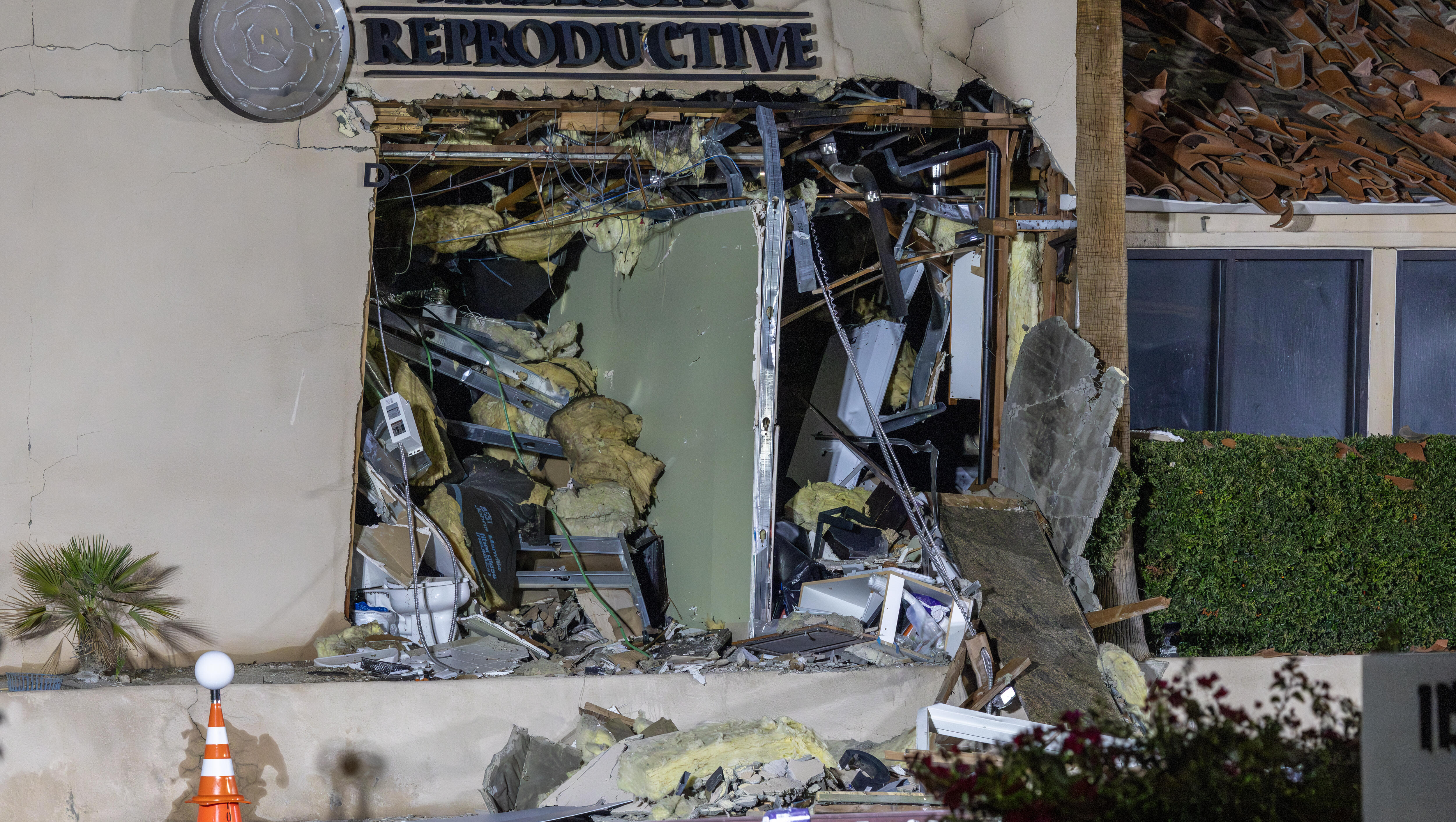 Alleged Accomplice In Fertility Clinic Bombing Died While In Custody
