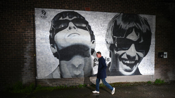Oasis' 30th Anniversary Edition Of "(WHAT’S THE STORY) MORNING GLORY?" 