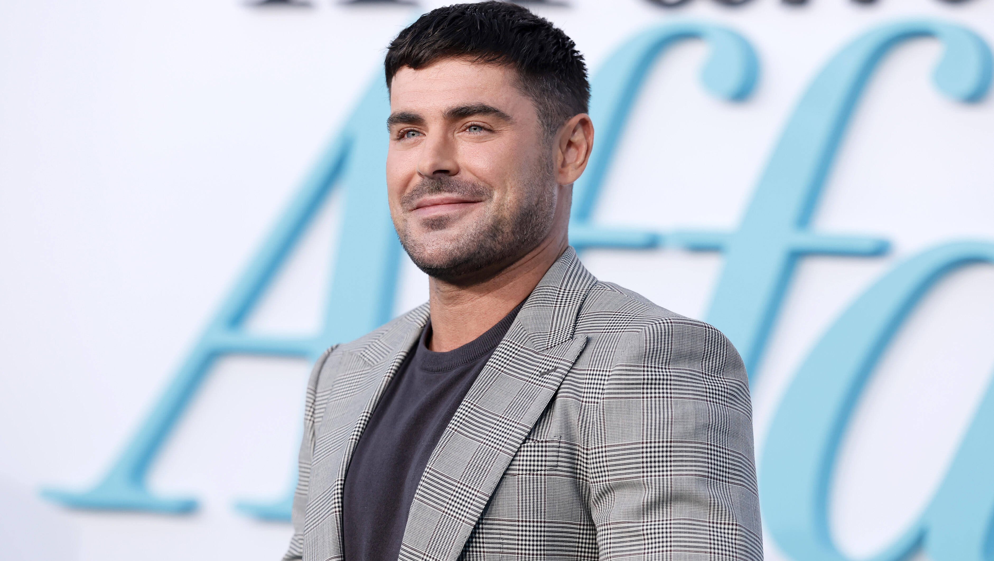 Here Are Some Shirtless Efron Brothers For Your Early Weekend Enjoyment 