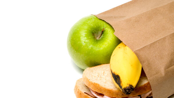 Liverpool Schools Begin Free Summer Meal Program for Kids