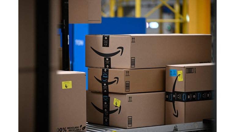 MEXICO-ECONOMY-E-COMMERCE-SHIPPING-AMAZON-STOCK