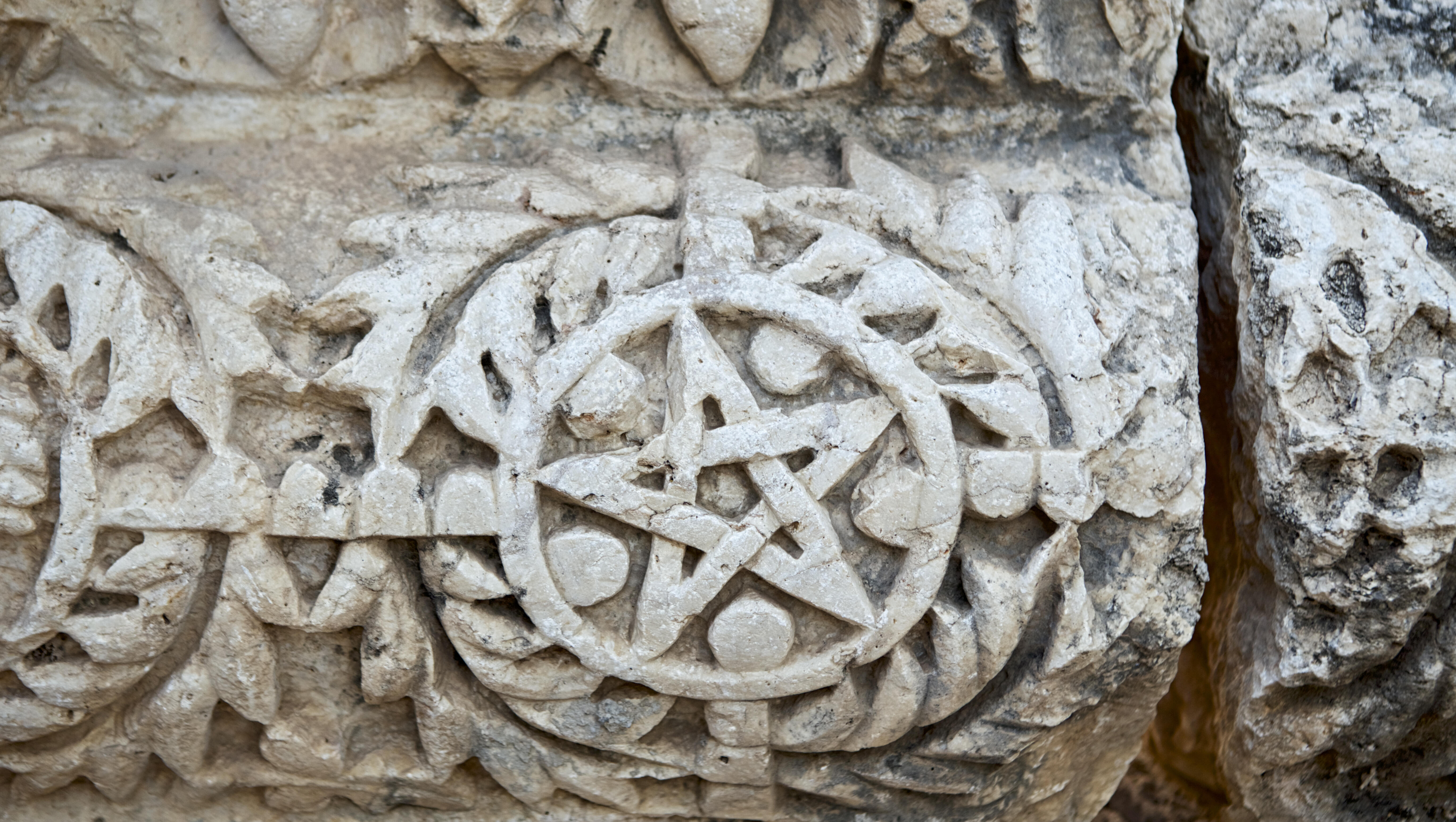 Dead Sea Scrolls & the Essenes / Lucid Dreaming
