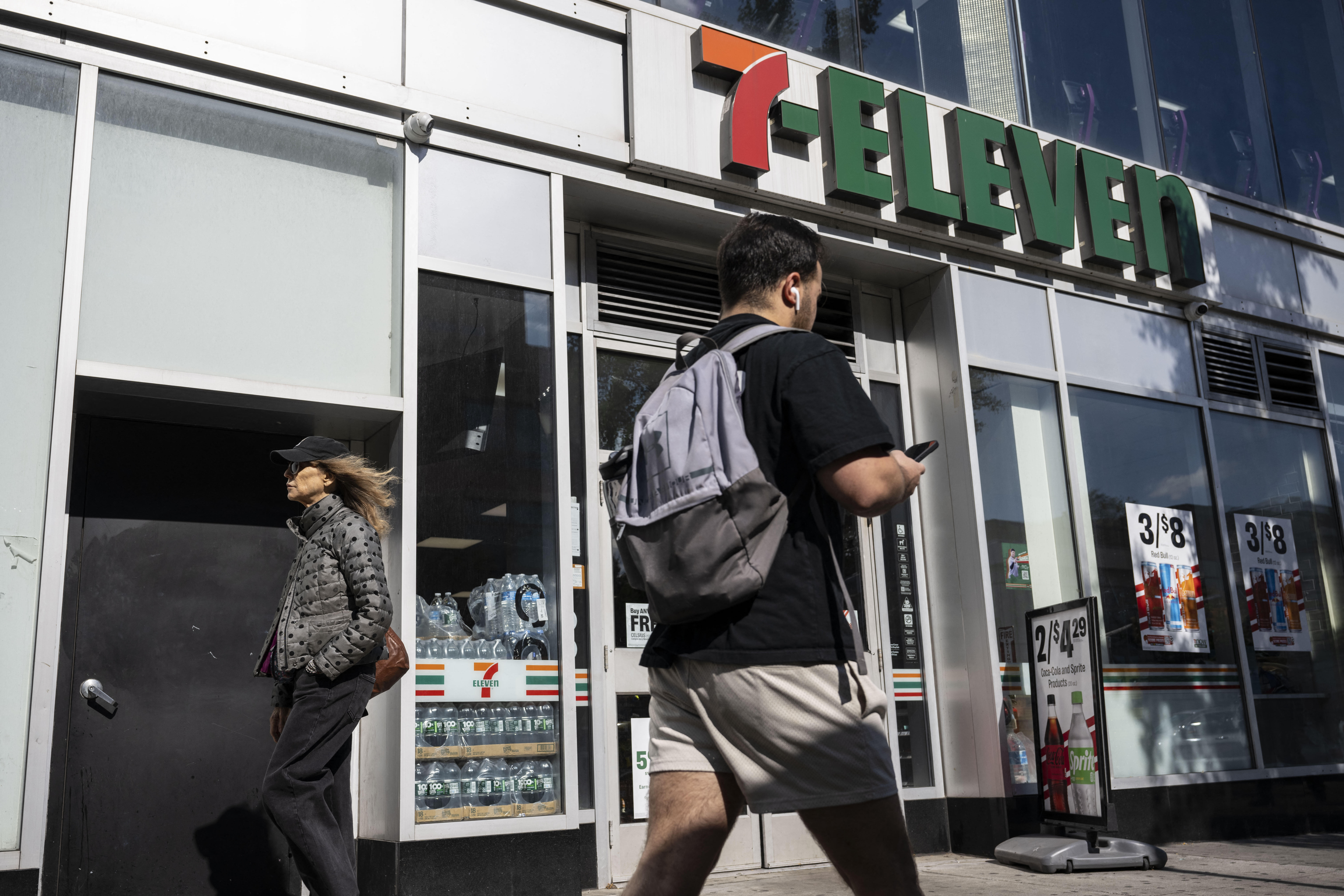Happy 7-11 Day! Five Slurpee Facts for Free Slurpee Day - Thumbnail Image
