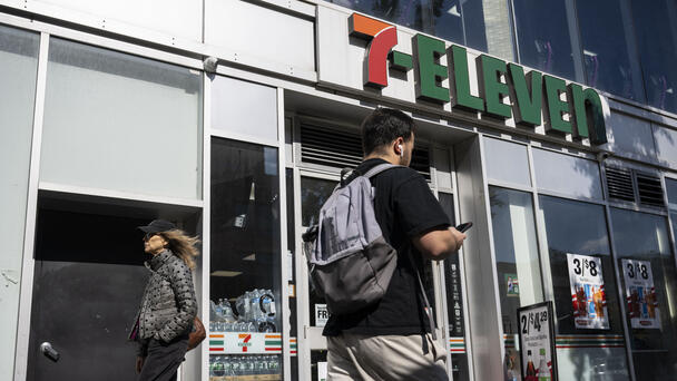 Happy 7-11 Day! Five Slurpee Facts for Free Slurpee Day