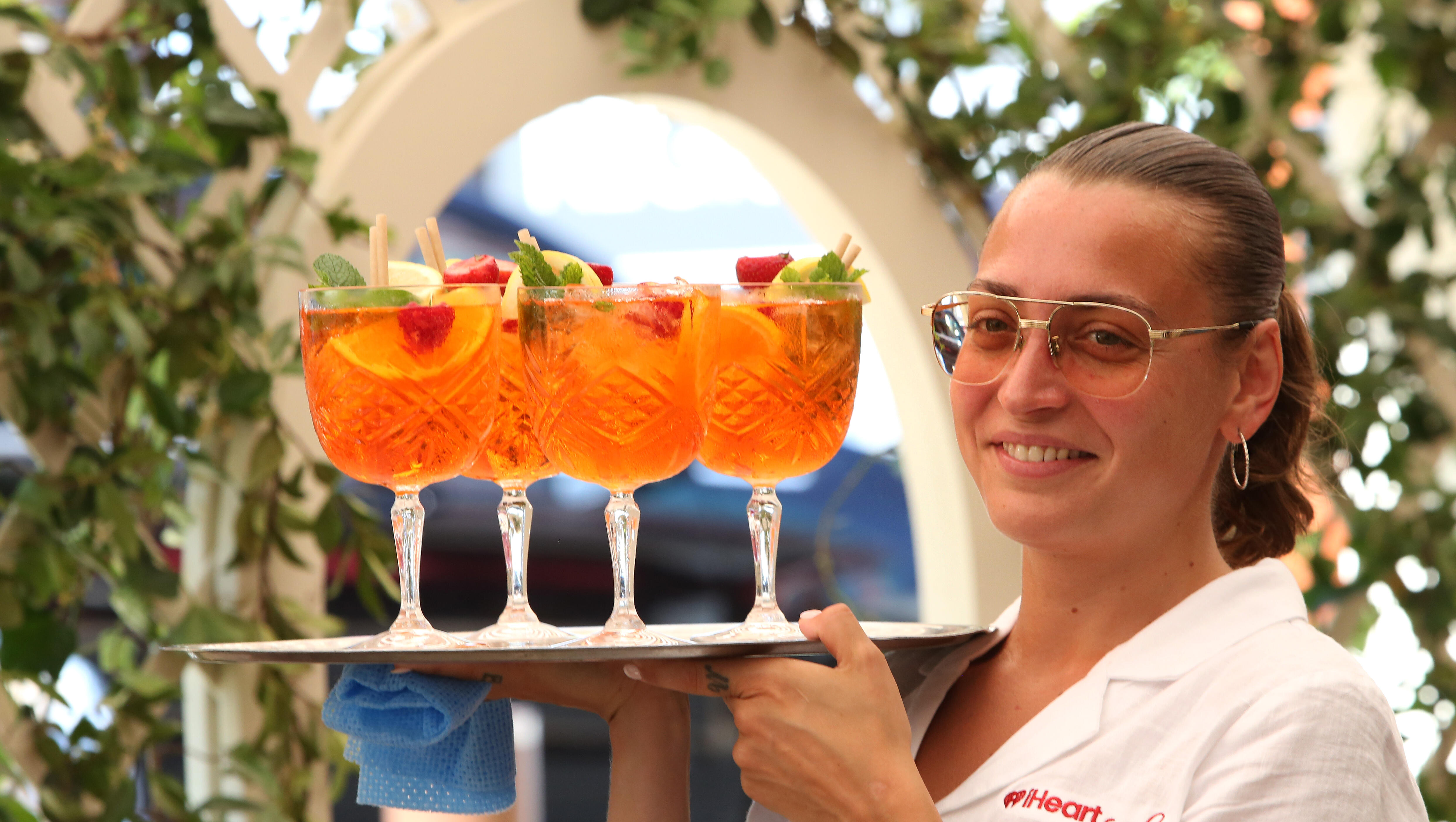 7/11/5 Blog: The Wine Yogi On Summer Cocktails, And The Next Mandy Trip! 