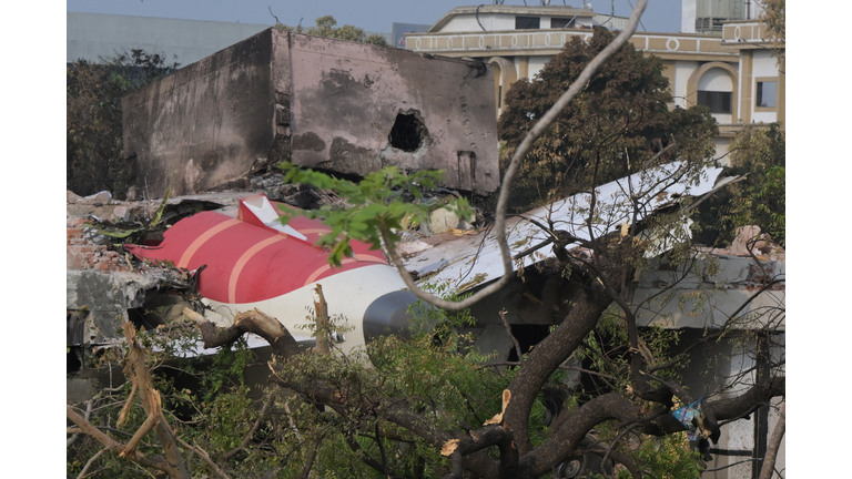 INDIA-AVIATION-CRASH