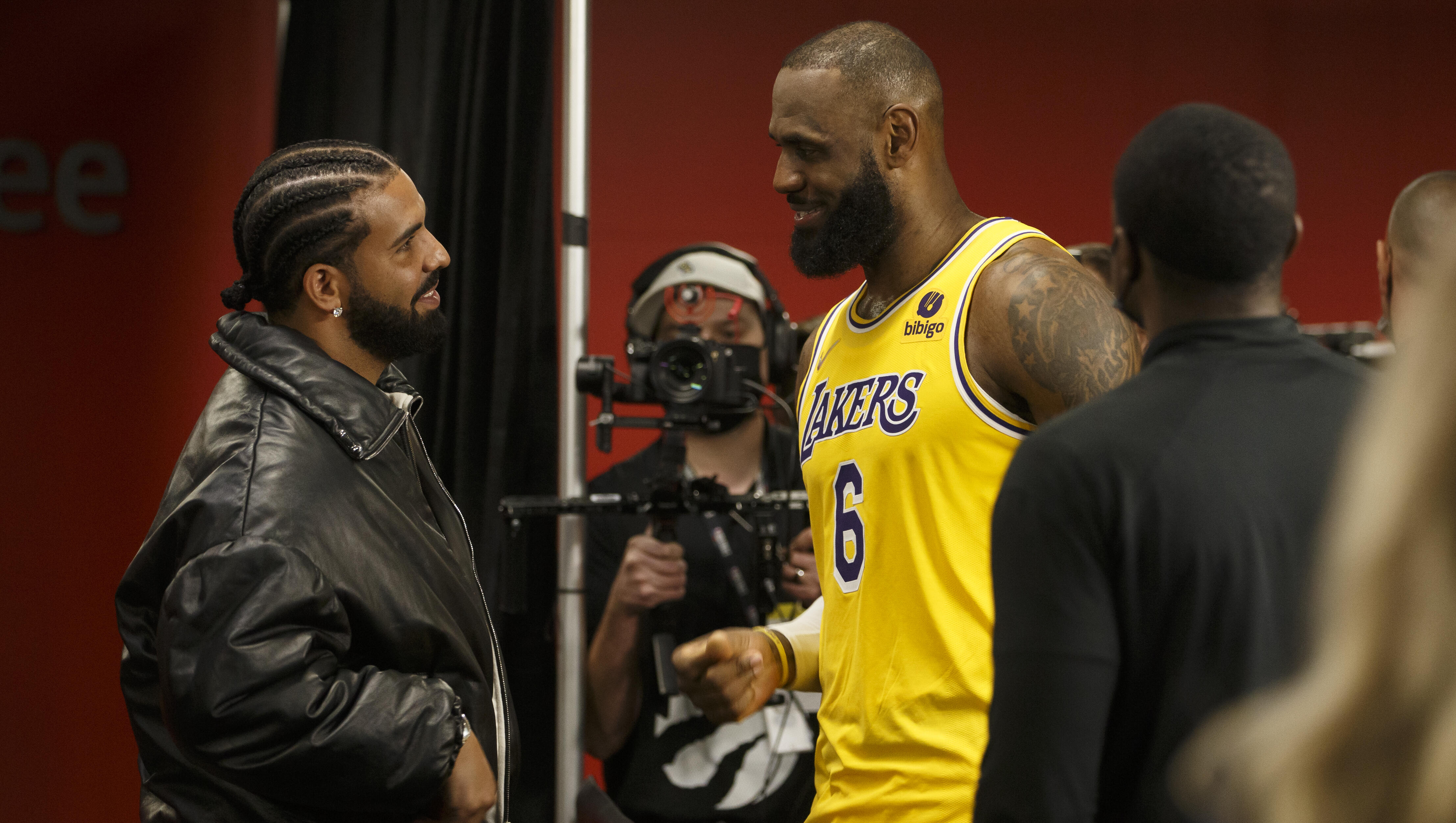  Drake Covers Up LeBron Tattoo Amid Kendrick Lamar Drama