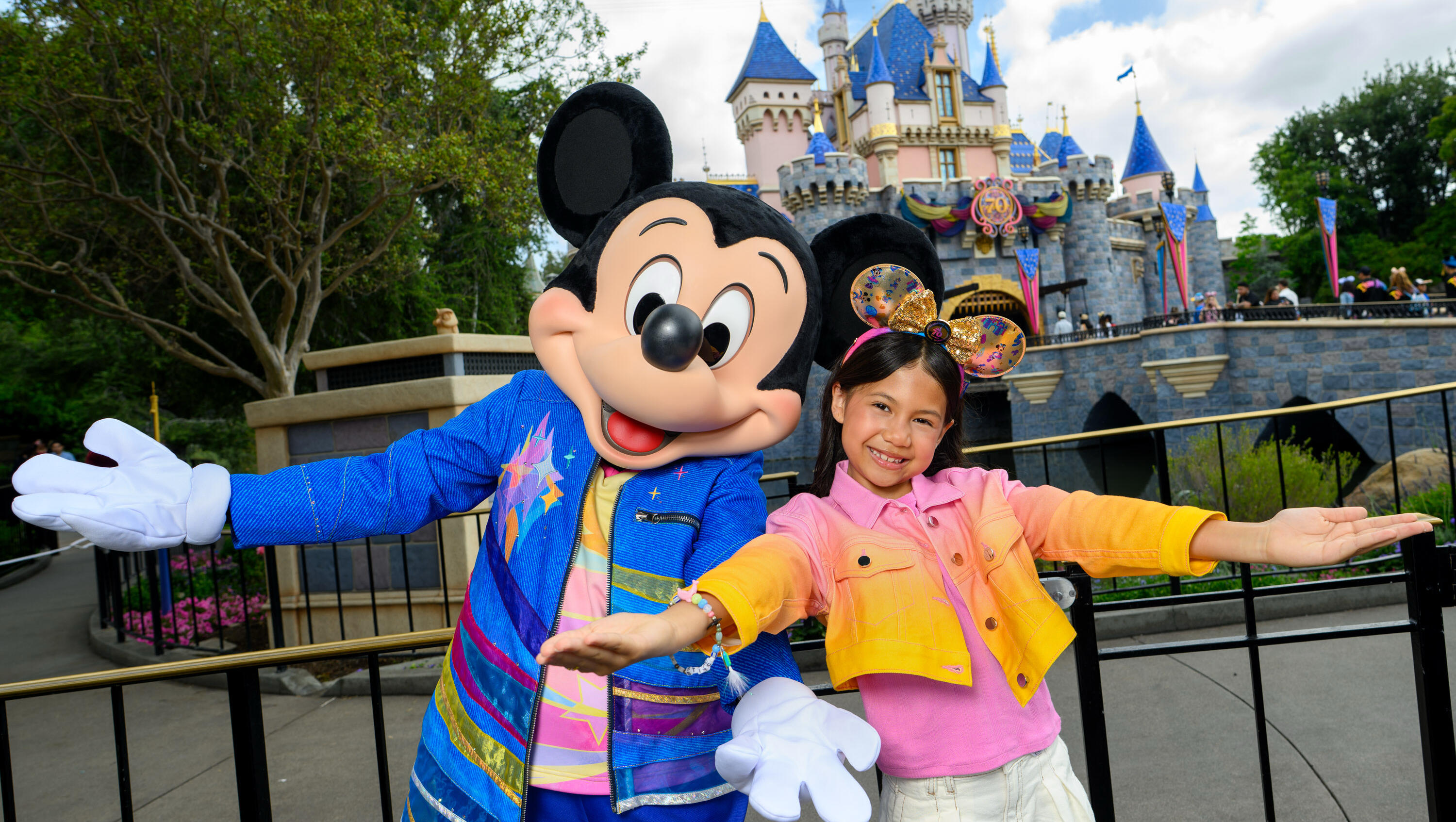 The Magical Story of Missy's Missing Mickey Ears 🎉🏰✨