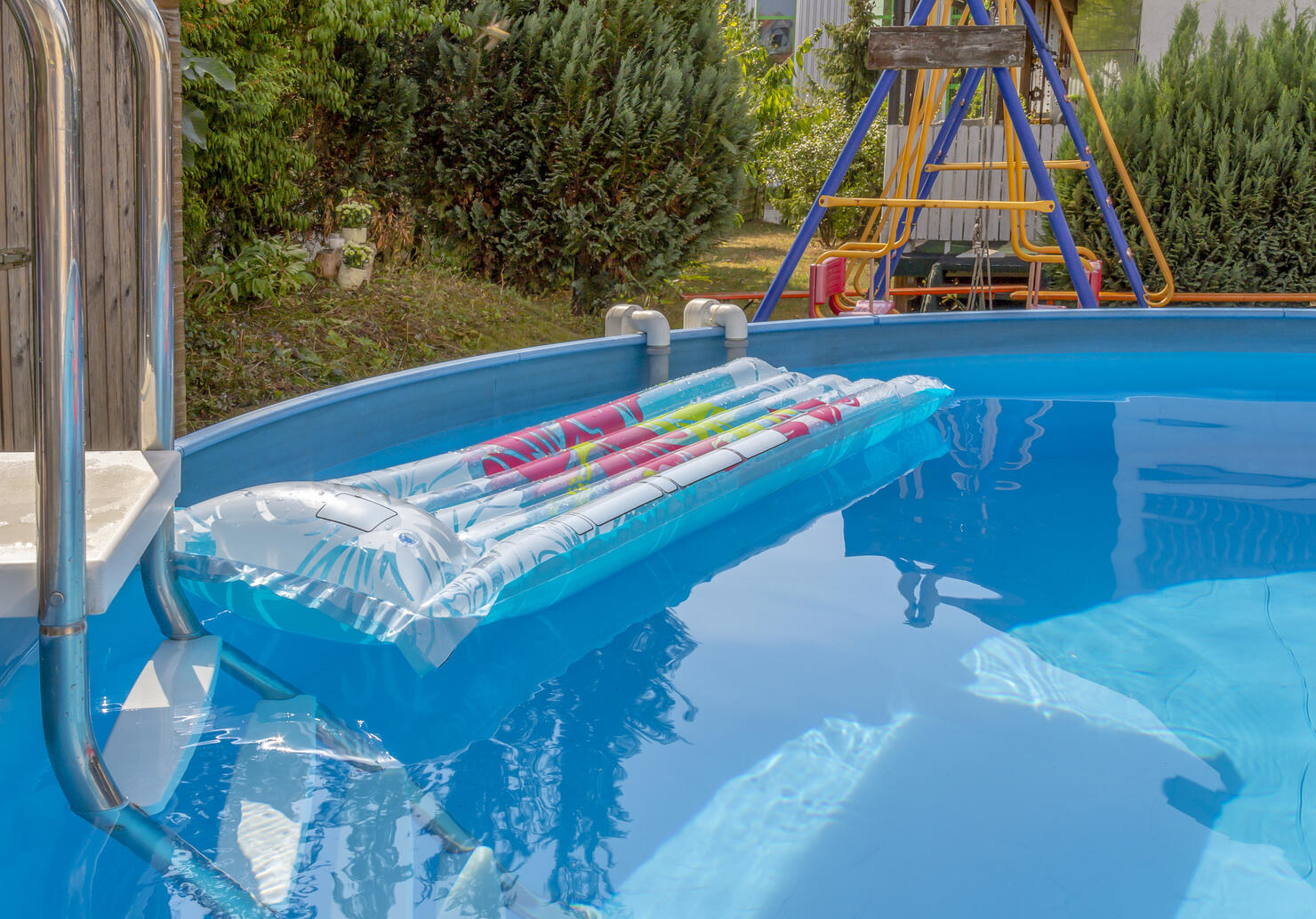 sunny pool scenery