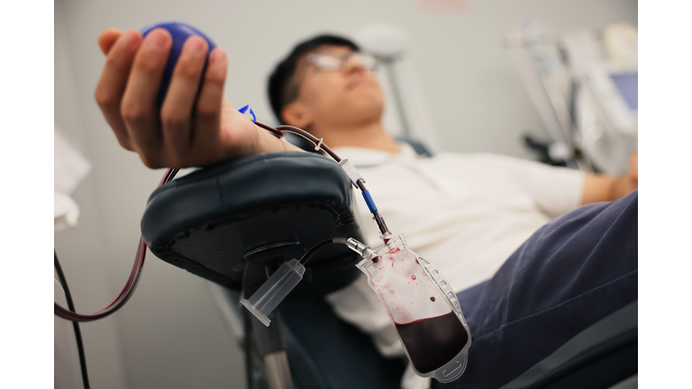 Red Cross Seeks Donors As National Blood Supply Drops 25 Percent