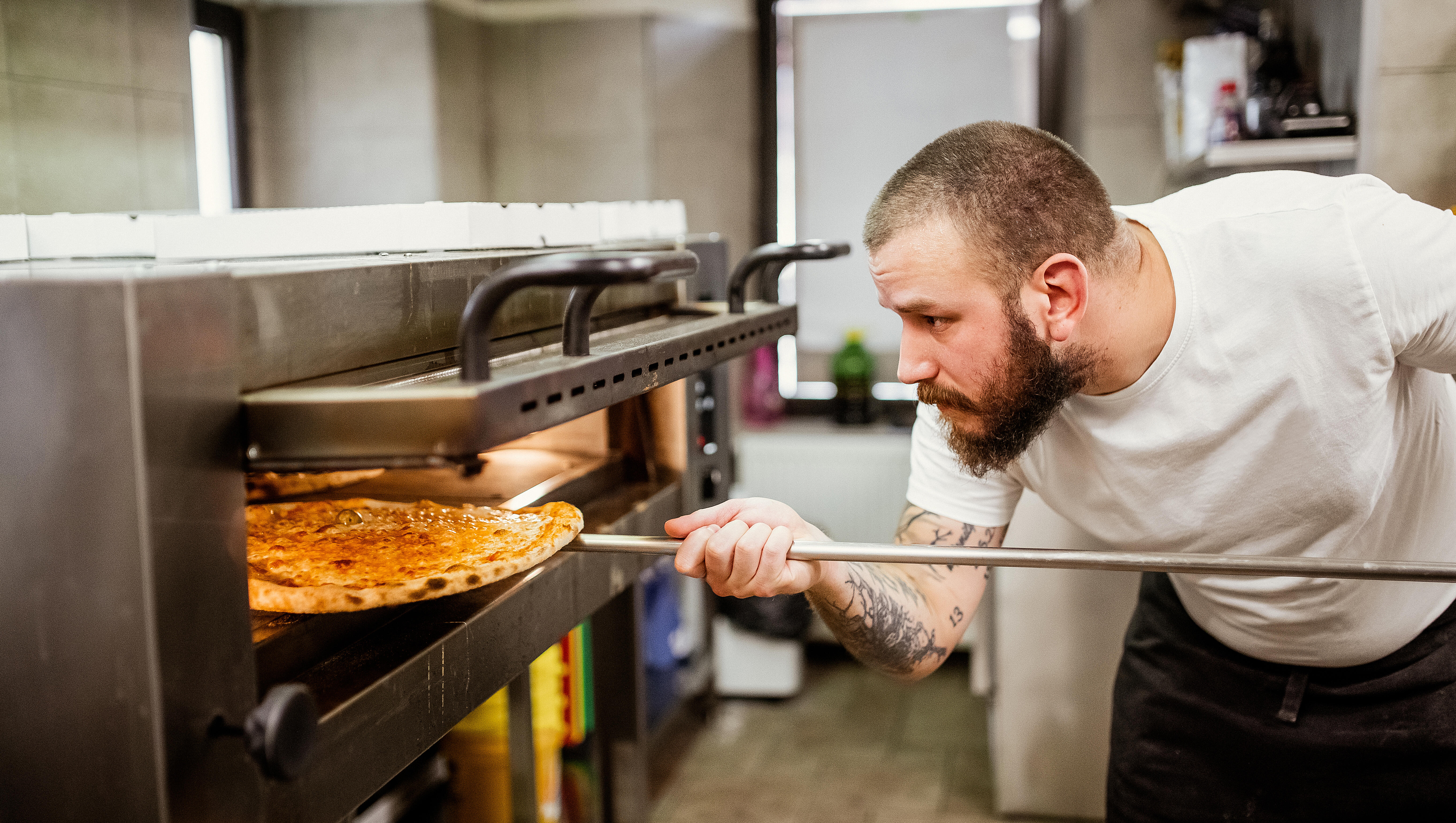 85 People Sickened After Pizzeria Accidentally Served Them Drug-Laced Pizza