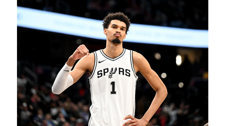 San Antonio Spurs v Washington Wizards