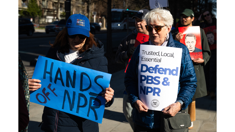 US-POLITICS-MEDIA-PROTEST