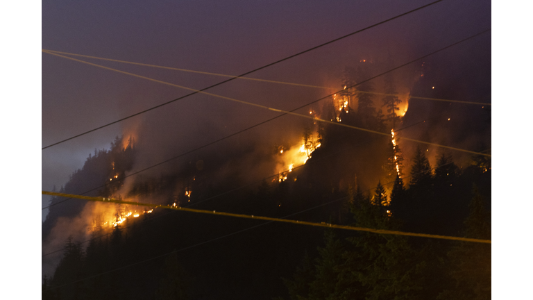 CANADA-CLIMATE-WEATHER-FIRE