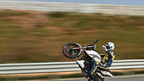 8/4 Missing Link #2: Bad Wheelie