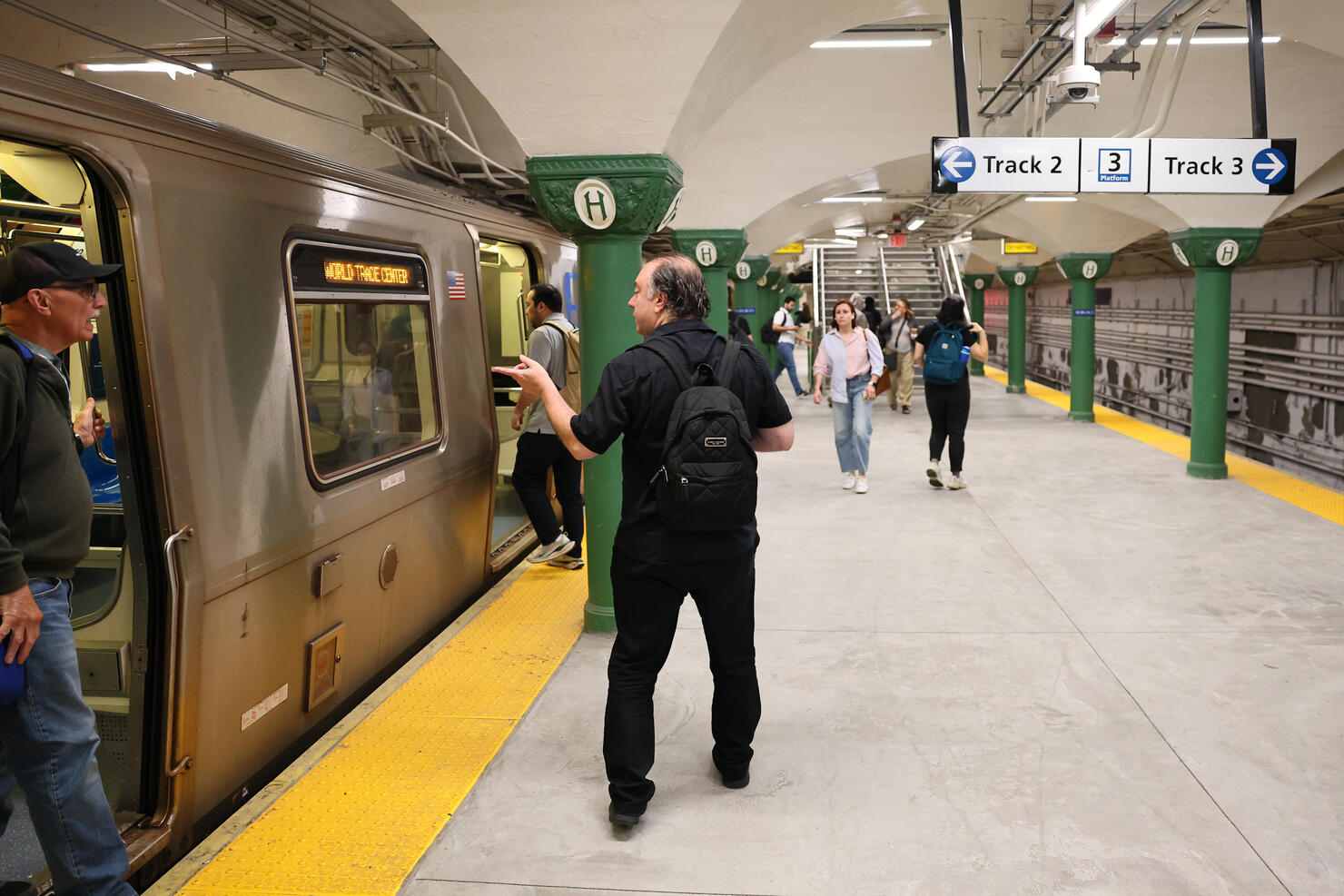 NJ Transit Trains Remain Out Of Service Despite End Of Strike