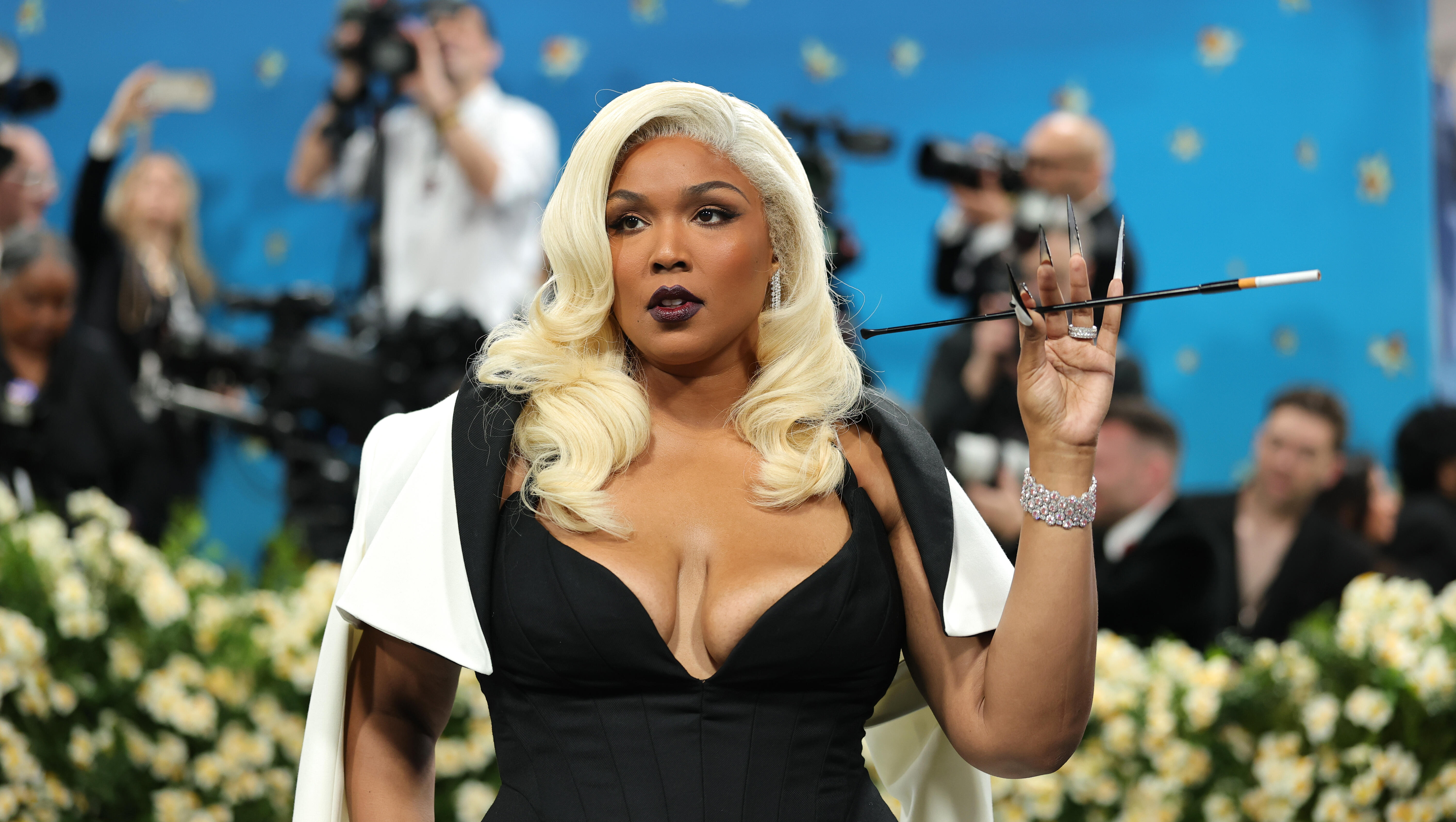 Lizzo Shares Her Own Take On Sydney Sweeney's Jeans Ad 
