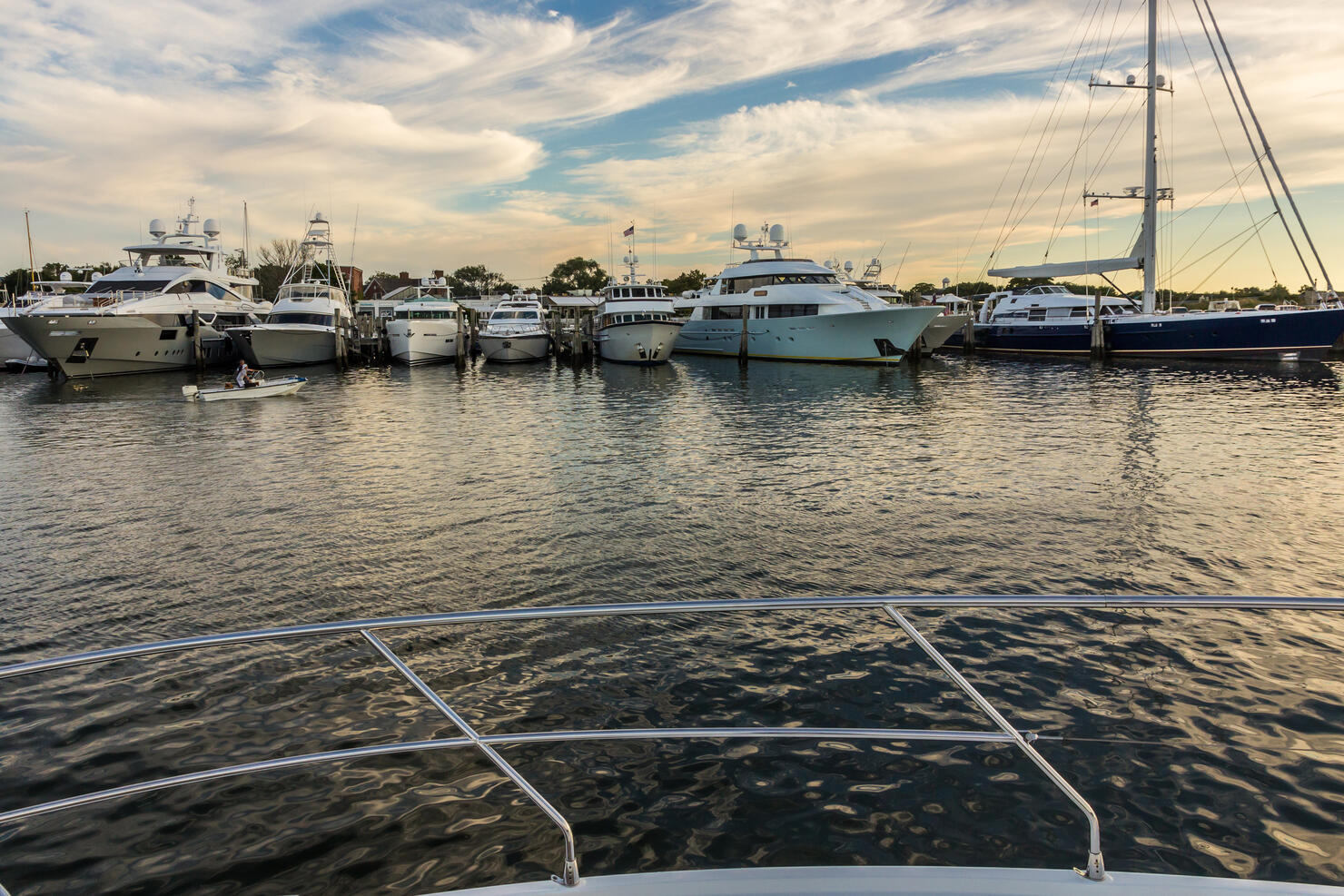 Yachts docked at sunset (Sag Harbor, USA)